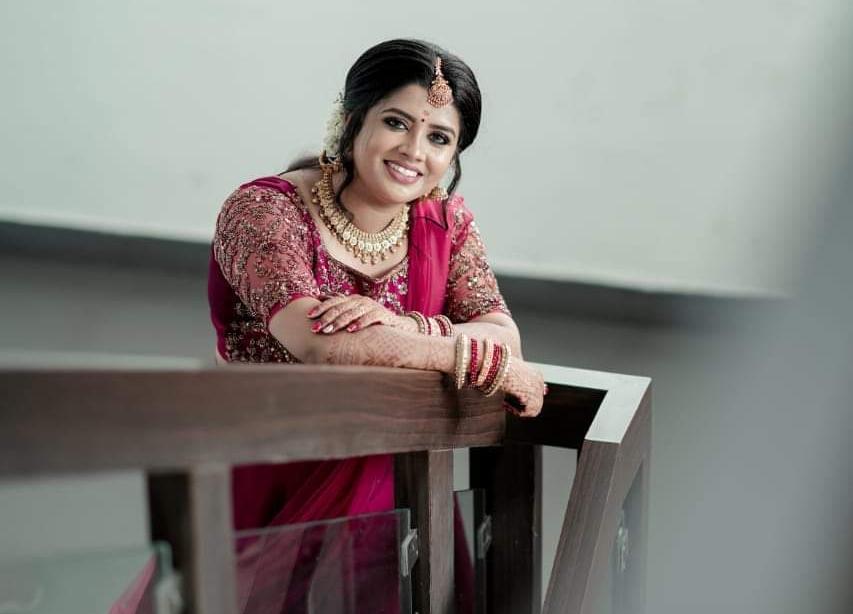 ROYAL BRIDAL MAKEUP STUDIO CHANGANACHERRY