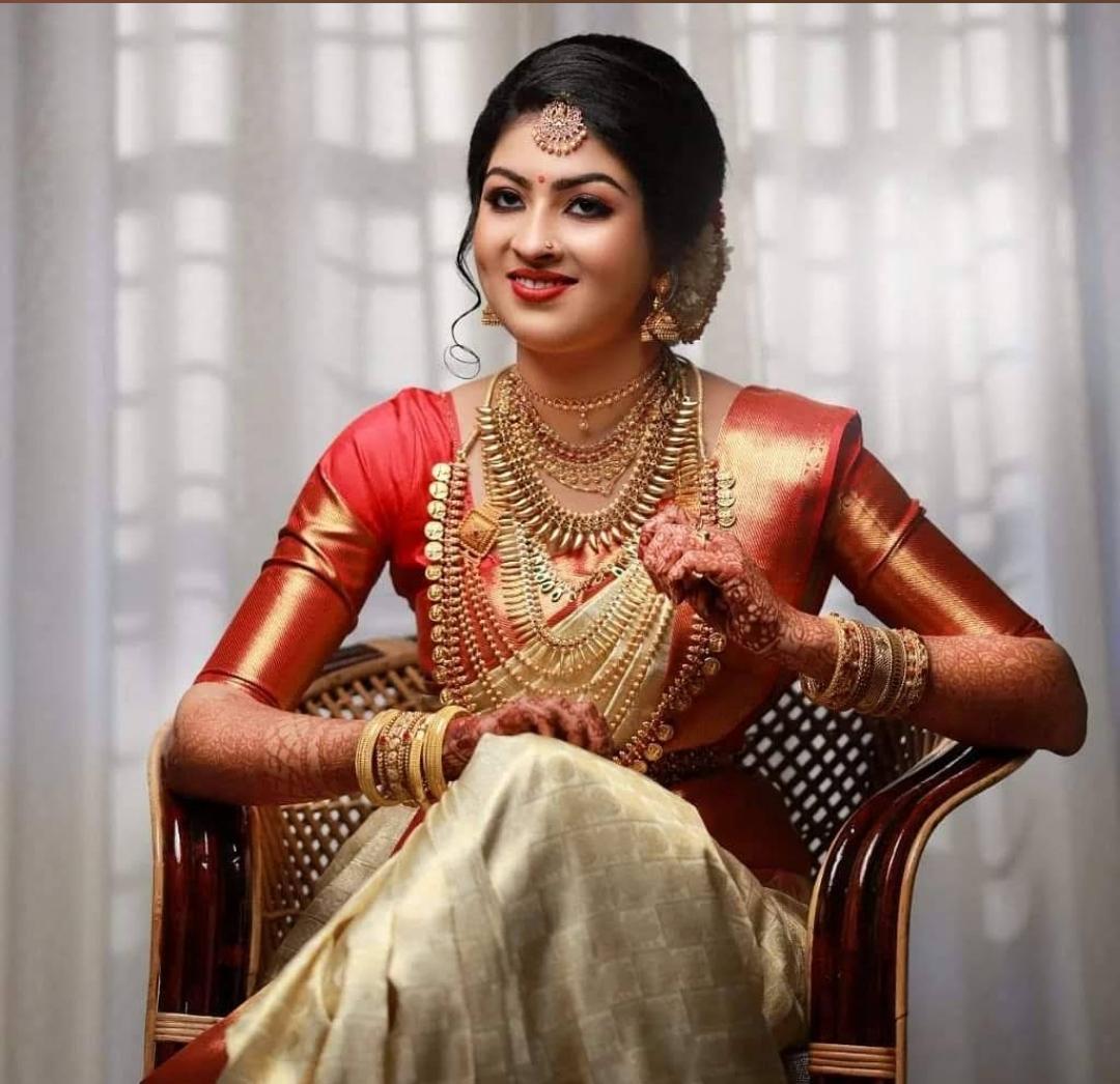 ROYAL BRIDAL MAKEUP STUDIO CHANGANACHERRY